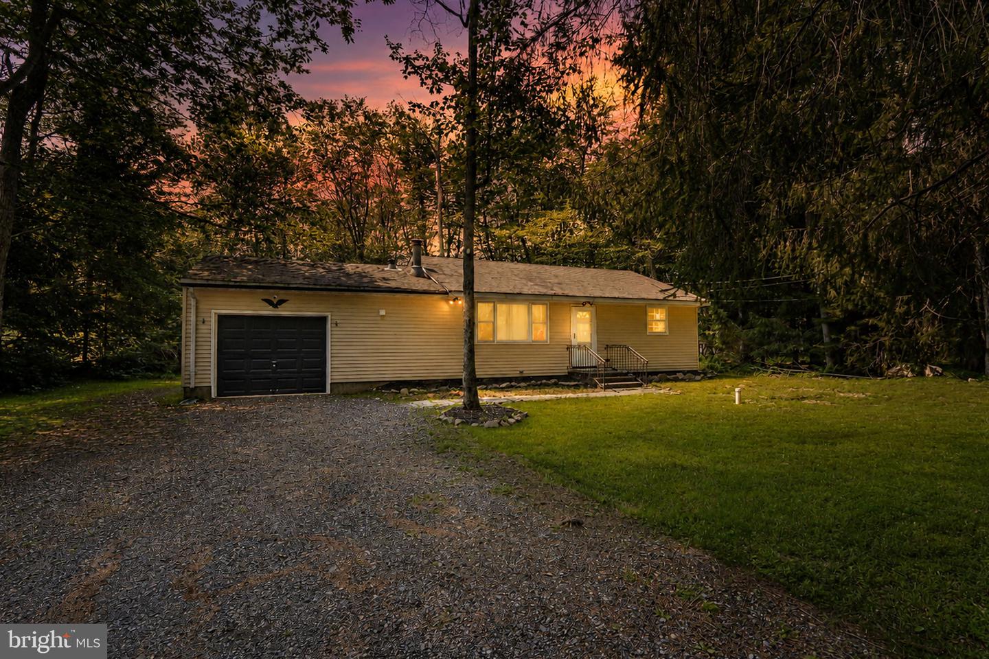 3279 BEECH RIDGE DR Property Photo 1