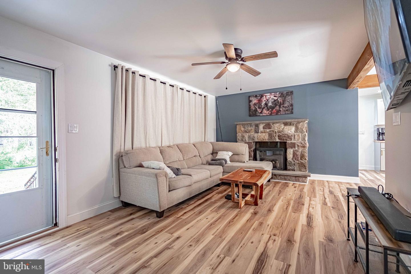 3279 Beech Ridge Dr Property Photo 4