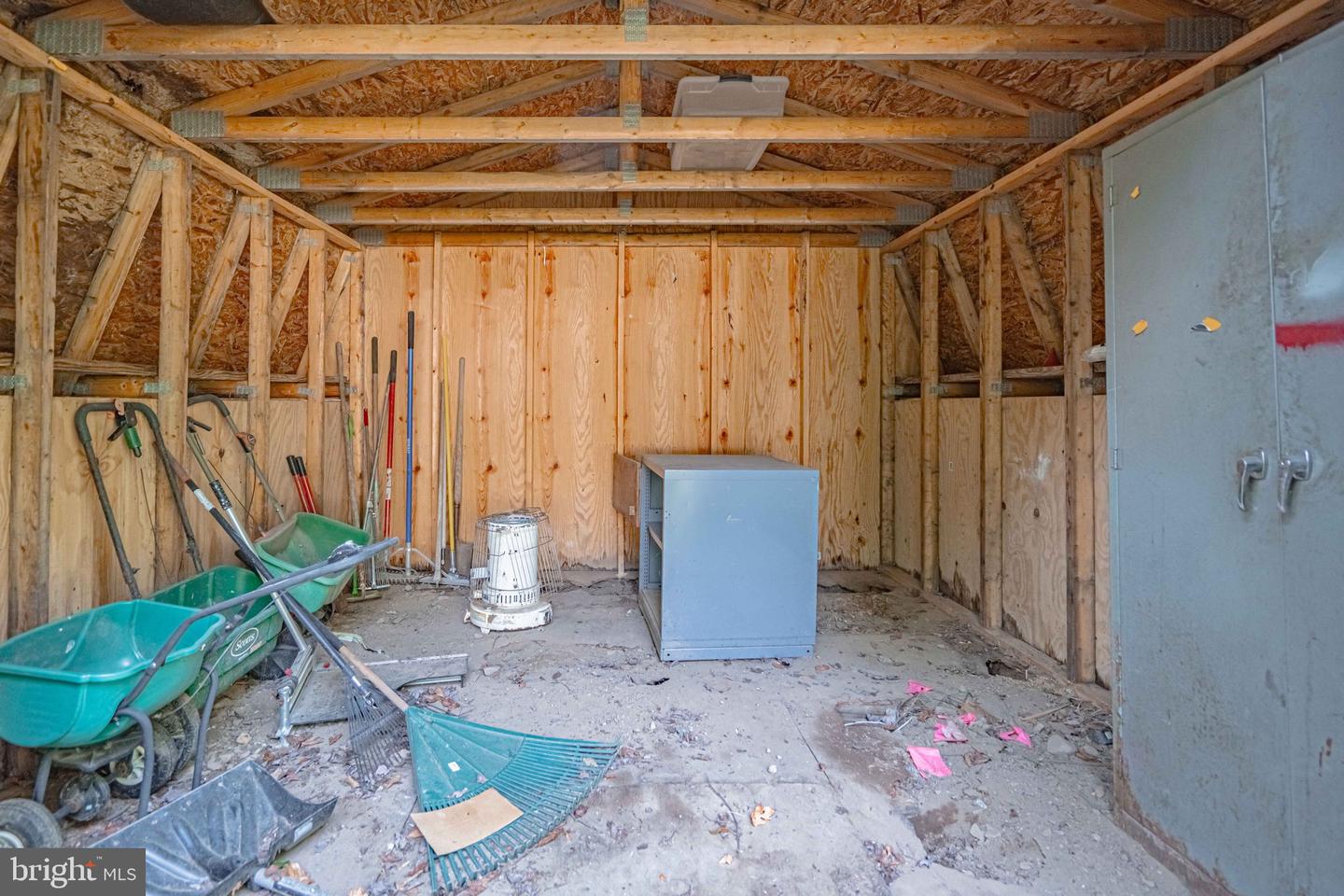 3279 Beech Ridge Dr Property Photo 23