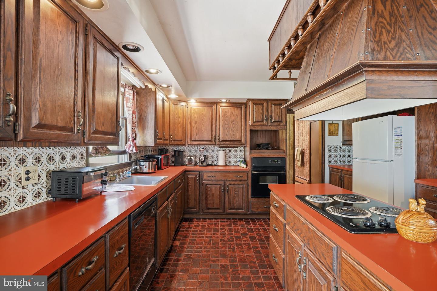 1163 Bush Rd Property Photo 10