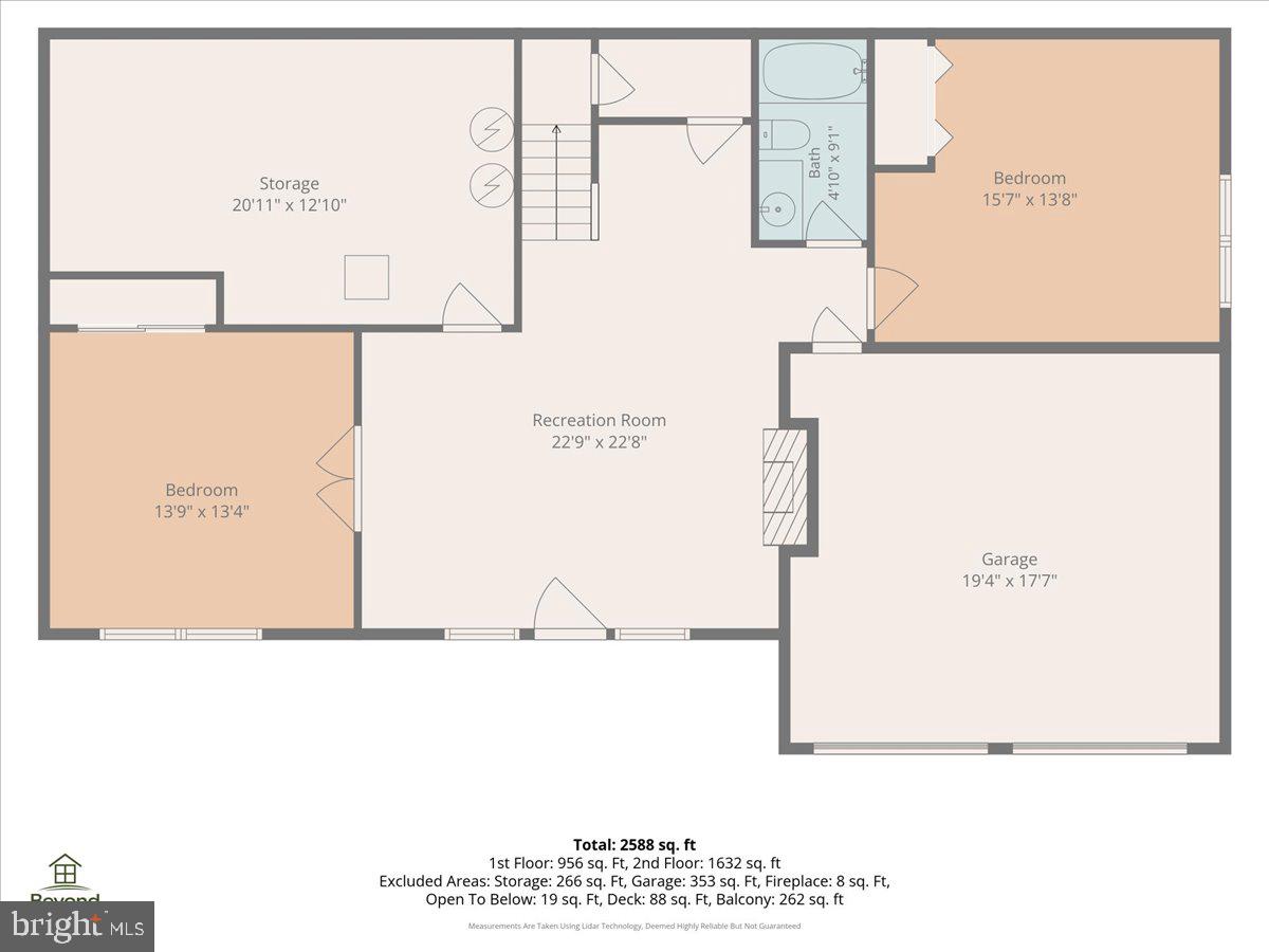 460 Spruce Dr Property Photo 4
