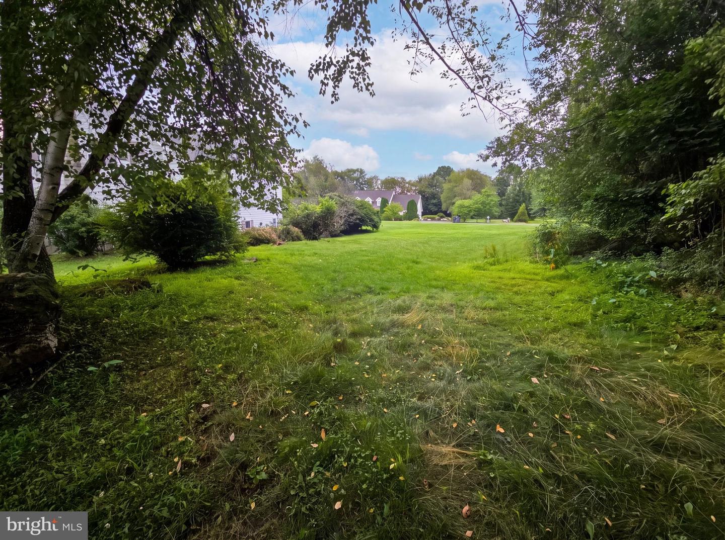 2217 Valley View Dr S Property Photo 5