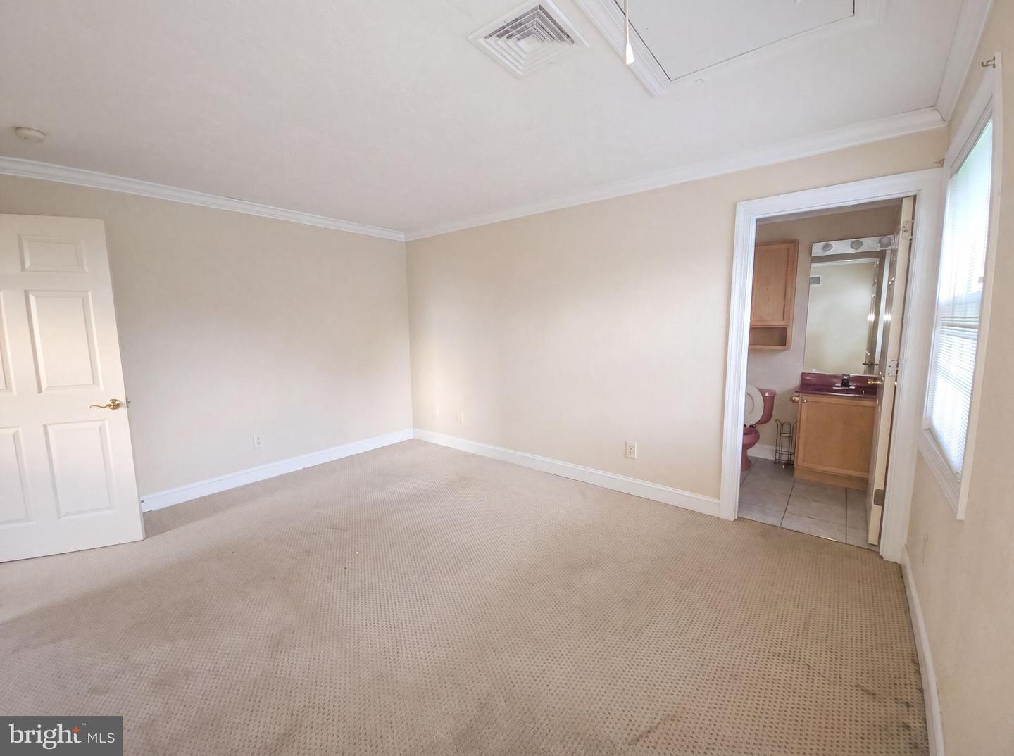 2217 Valley View Dr S Property Photo 14