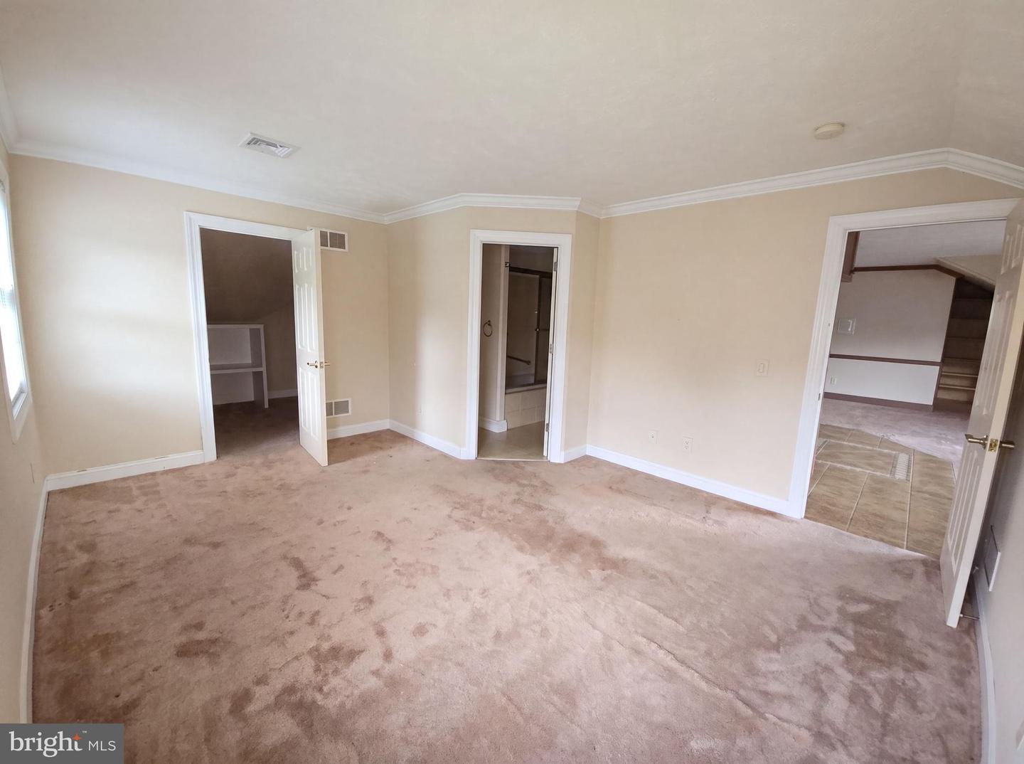 2217 Valley View Dr S Property Photo 32
