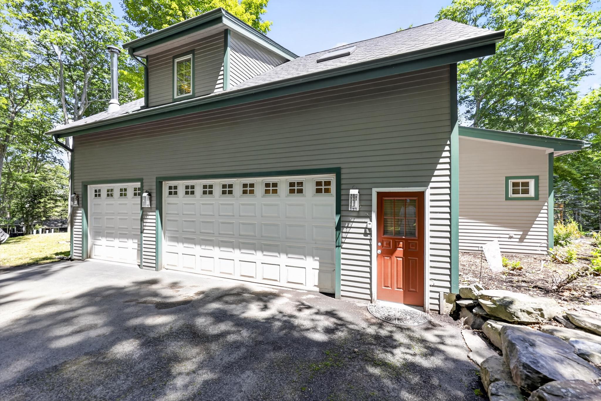 326 Fawn Rd Property Photo 3