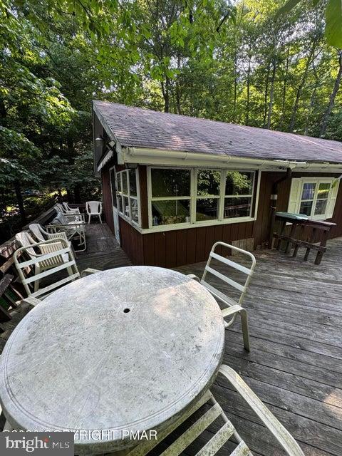 122 Hemlock Trl Property Photo 4