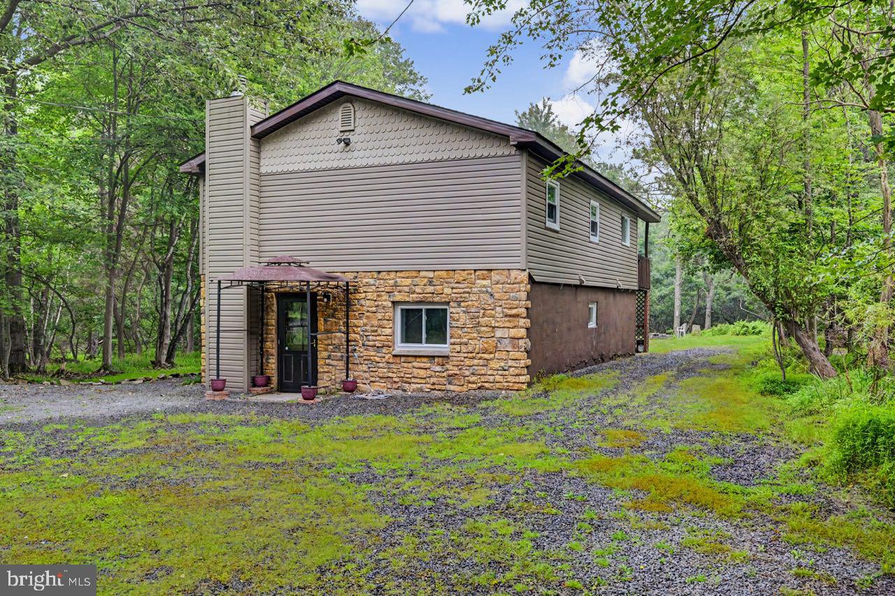 389 Clearview Dr Property Photo 1