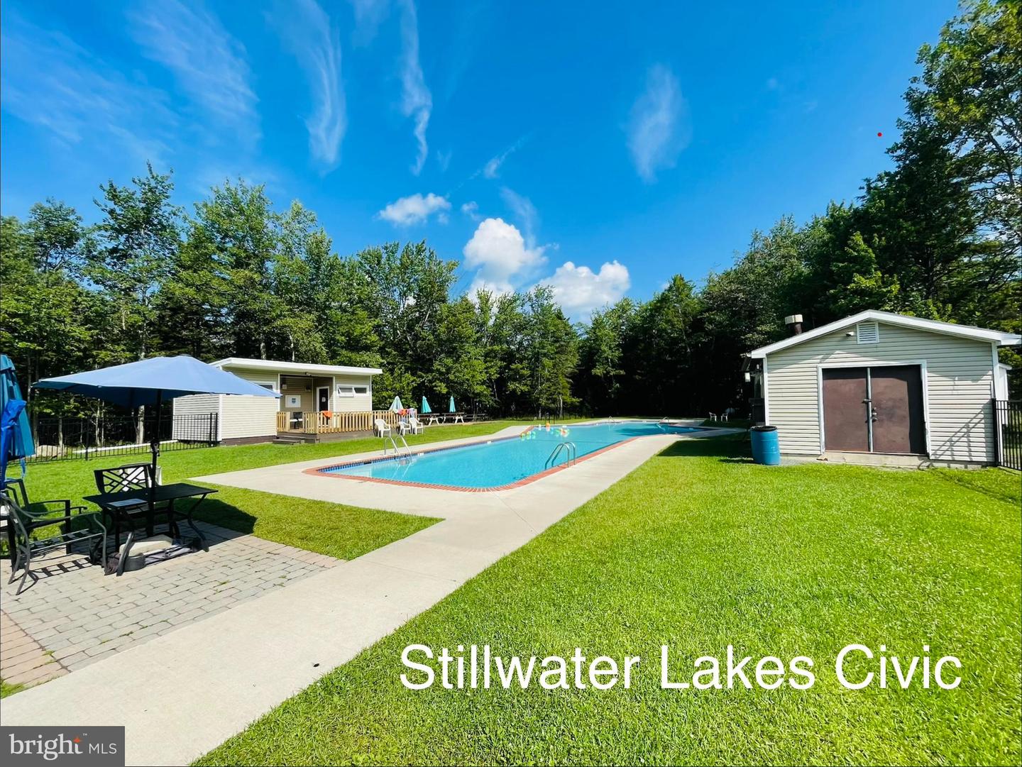 341 Scotch Pine Dr Property Photo 14