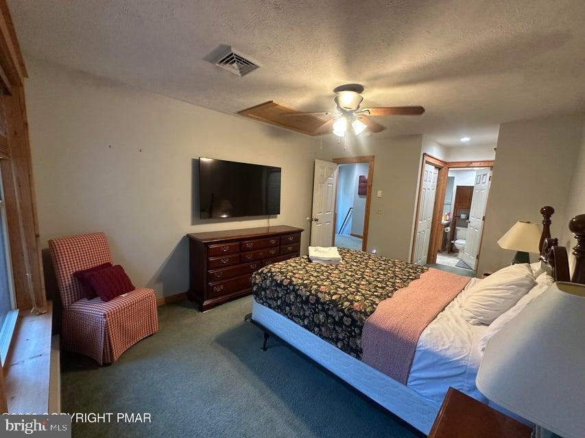 2210 Camelback Dr Property Photo 17