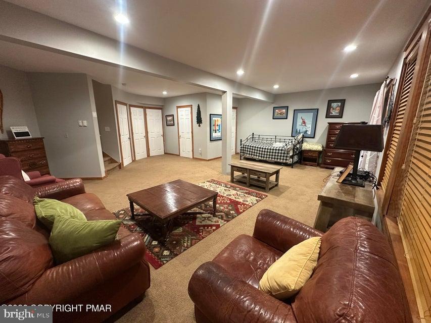 2210 Camelback Dr Property Photo 27