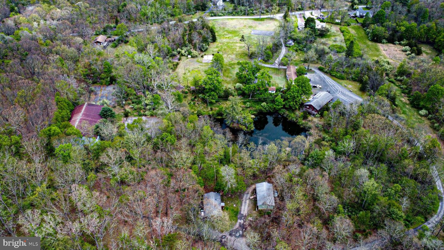 174 Sports Camp Rd Property Photo 5