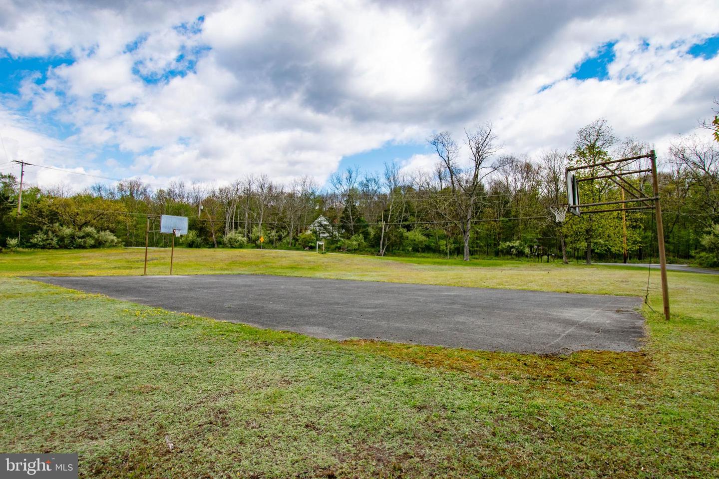 174 Sports Camp Rd Property Photo 14