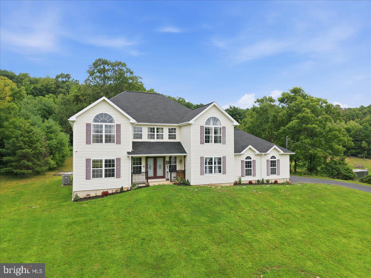 387 Blue Ridge Rd Property Photo 3