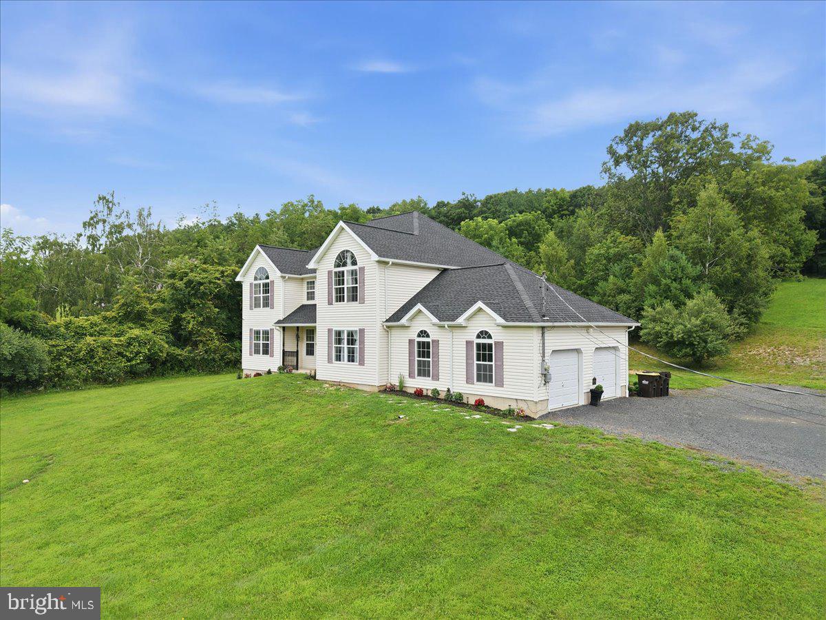 387 Blue Ridge Rd Property Photo 4