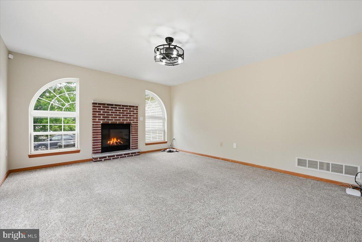 387 Blue Ridge Rd Property Photo 11