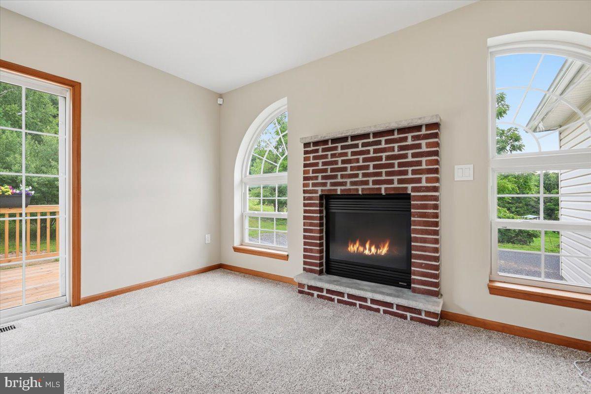 387 Blue Ridge Rd Property Photo 12