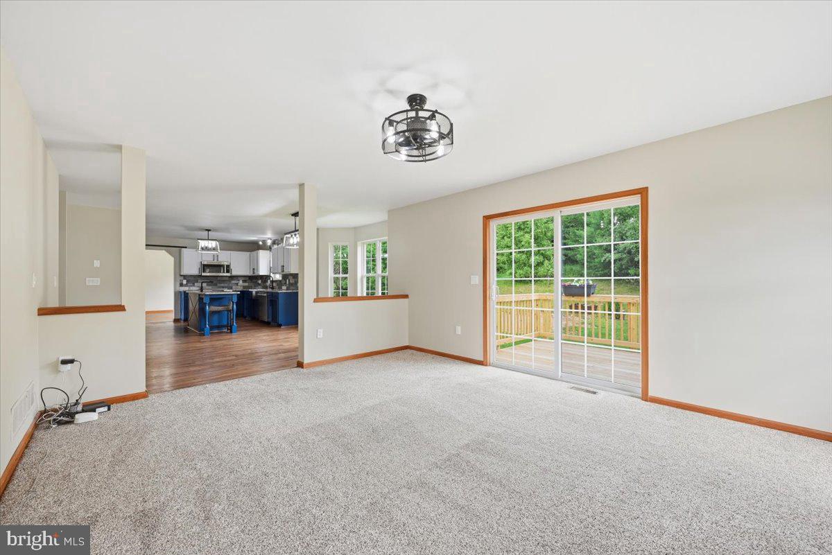 387 Blue Ridge Rd Property Photo 14