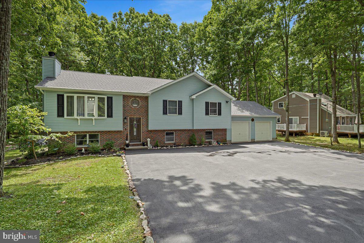2145 Sassafras Ln Property Photo 1