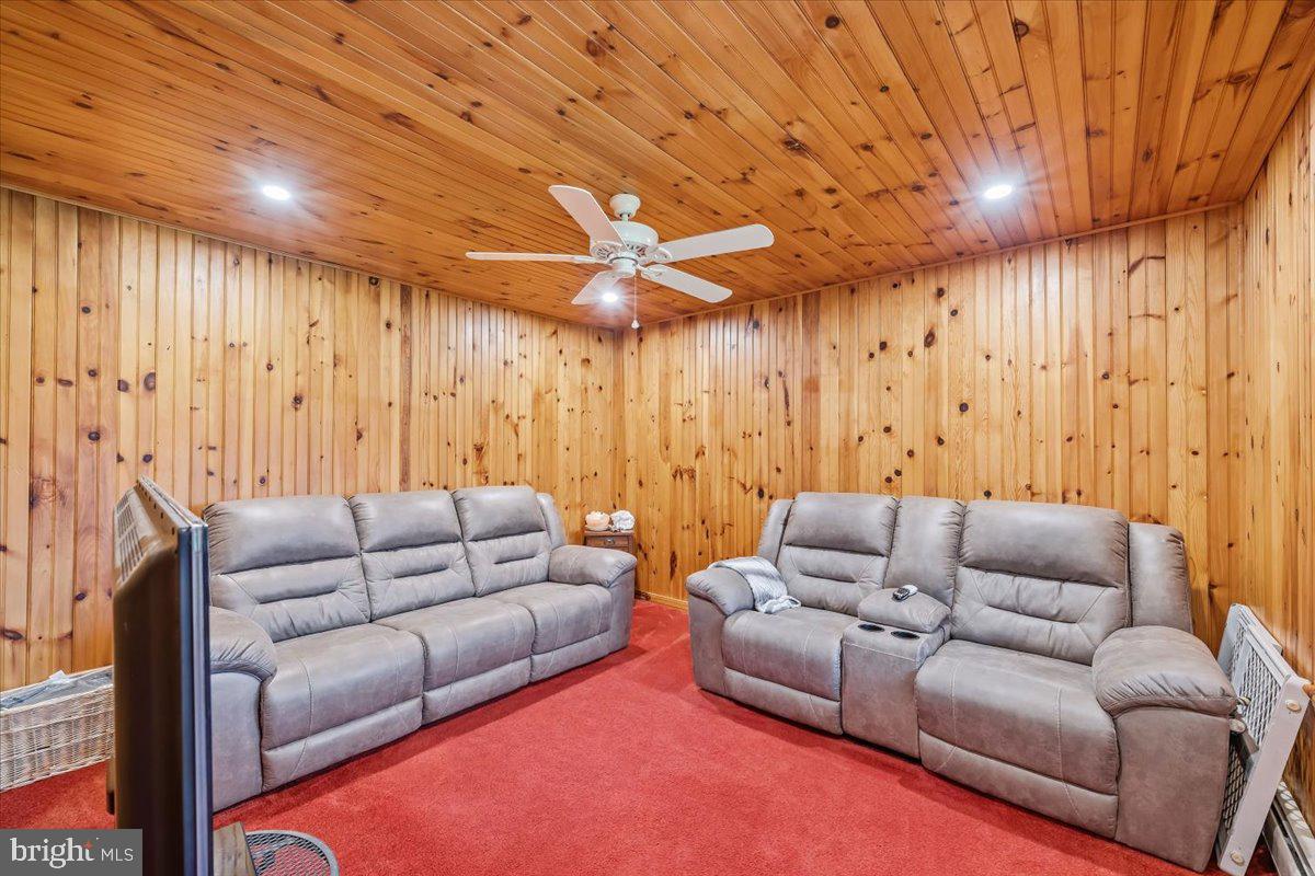 163 Mulberry Ln Property Photo 14