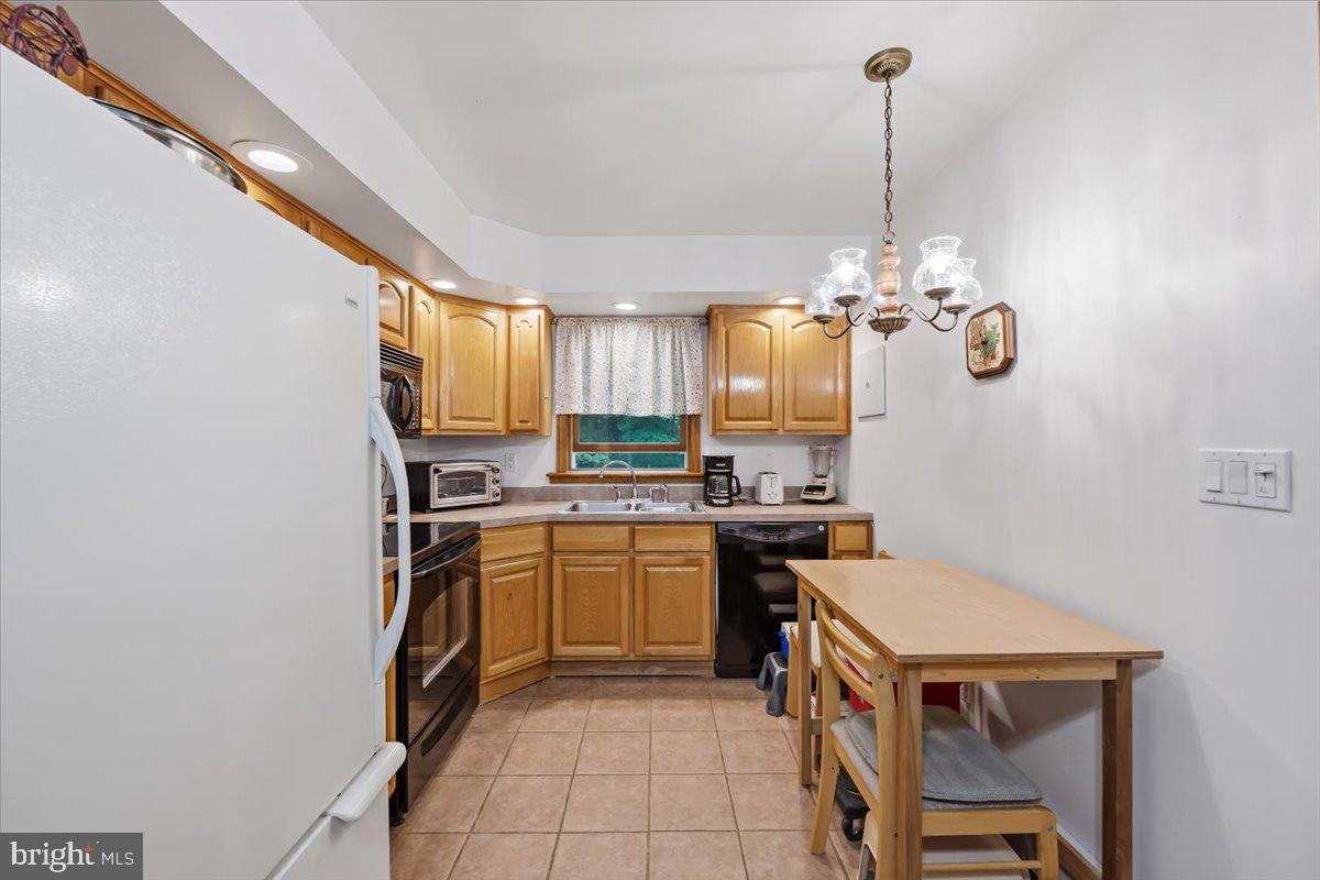 163 Mulberry Ln Property Photo 32