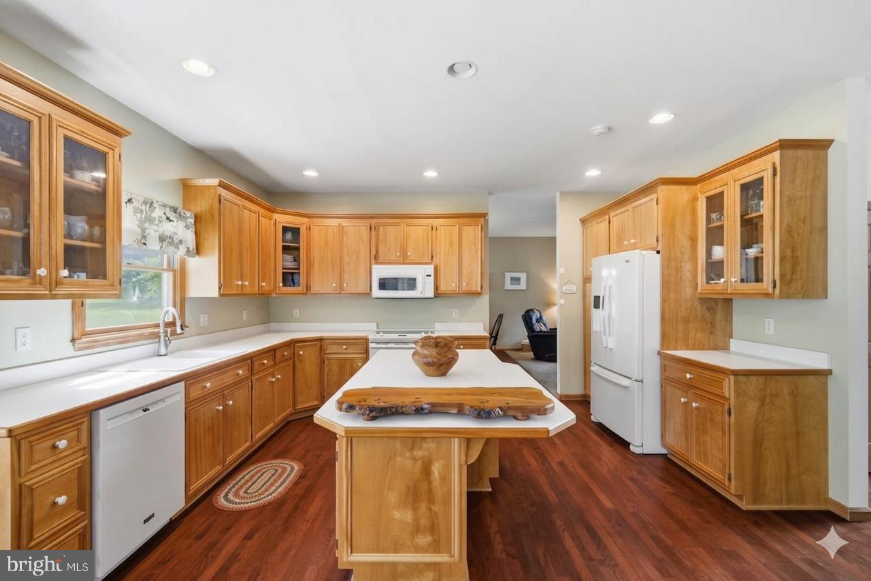 5401 Shelbrooke Dr Property Photo 10