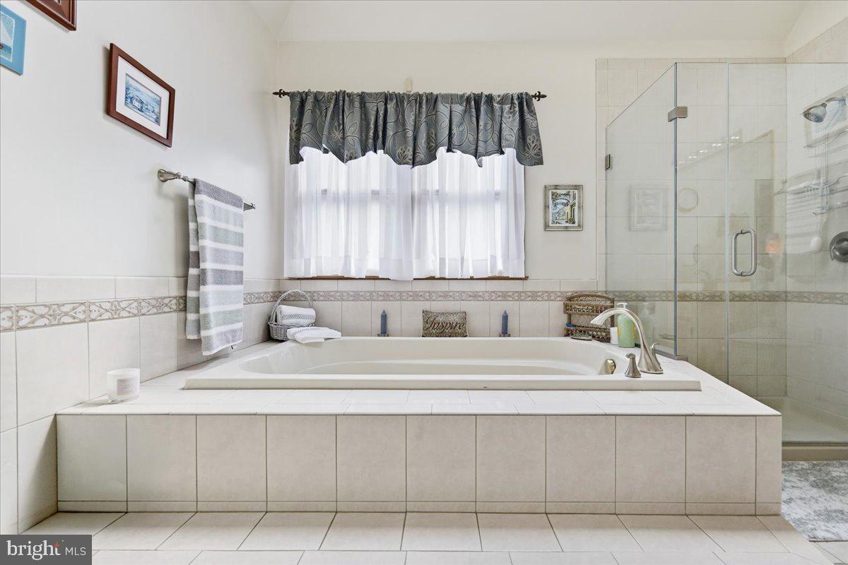 5401 Shelbrooke Dr Property Photo 35