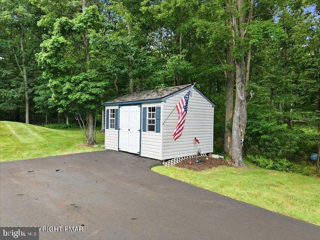 1220 Overlook Ct Property Photo 12