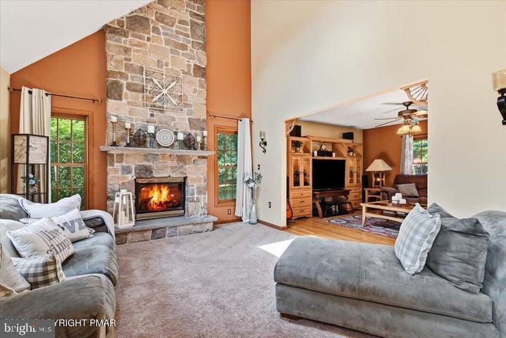 1220 Overlook Ct Property Photo 34