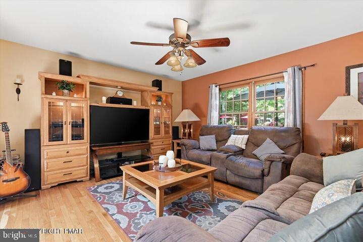 1220 Overlook Ct Property Photo 41