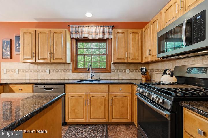 1220 Overlook Ct Property Photo 51