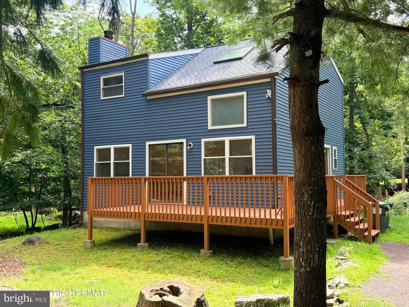 362 SOMERSET DR Property Photo 1