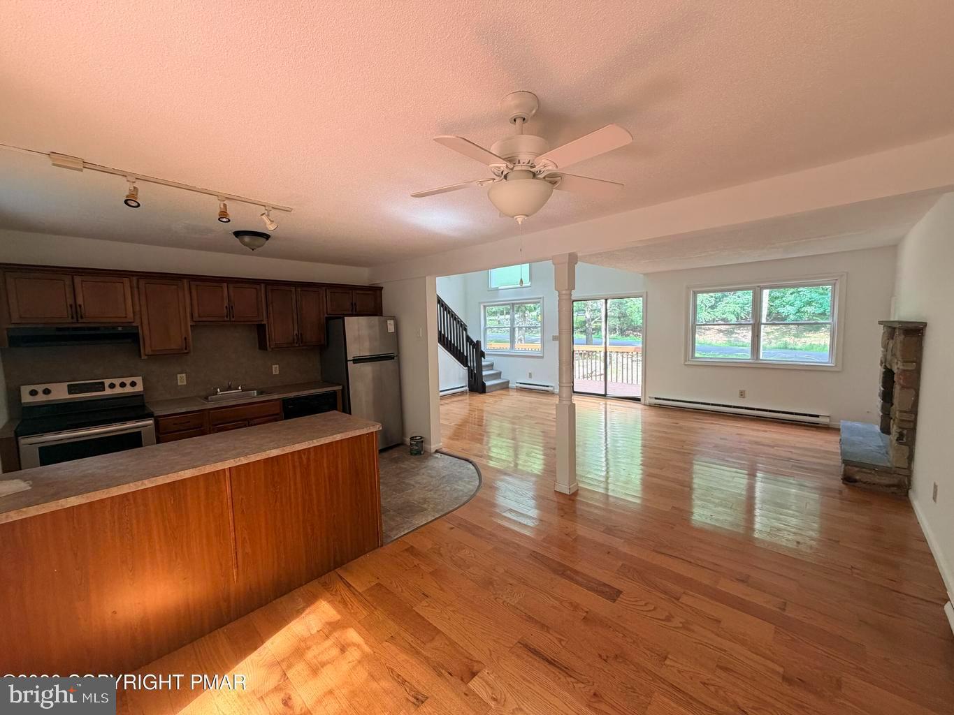 362 Somerset Dr Property Photo 21