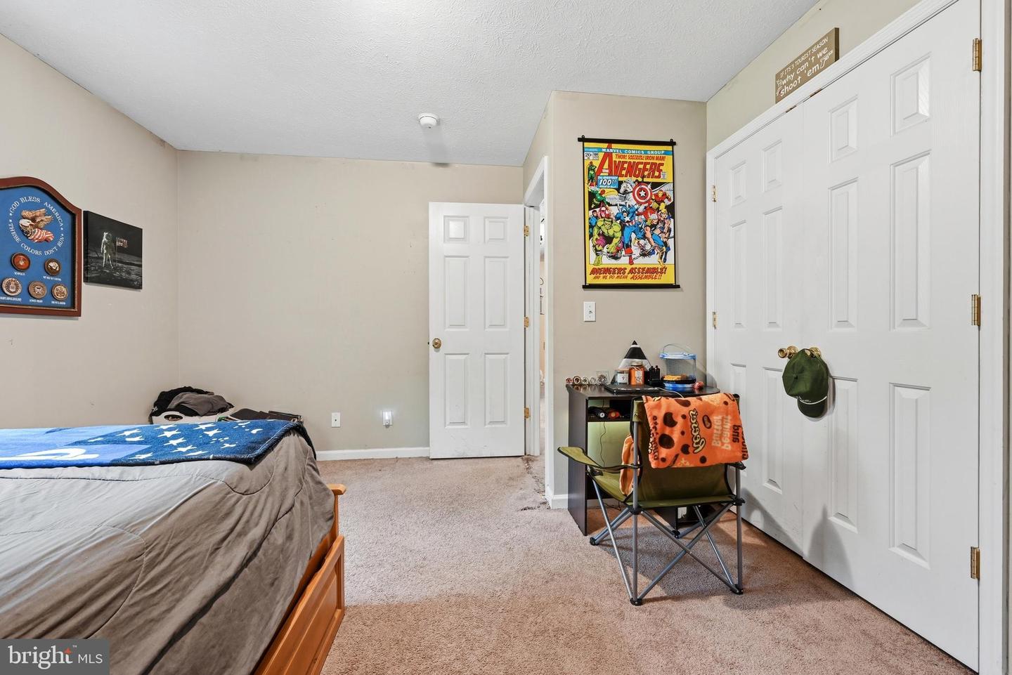 110 Aaron Dr Property Photo 29