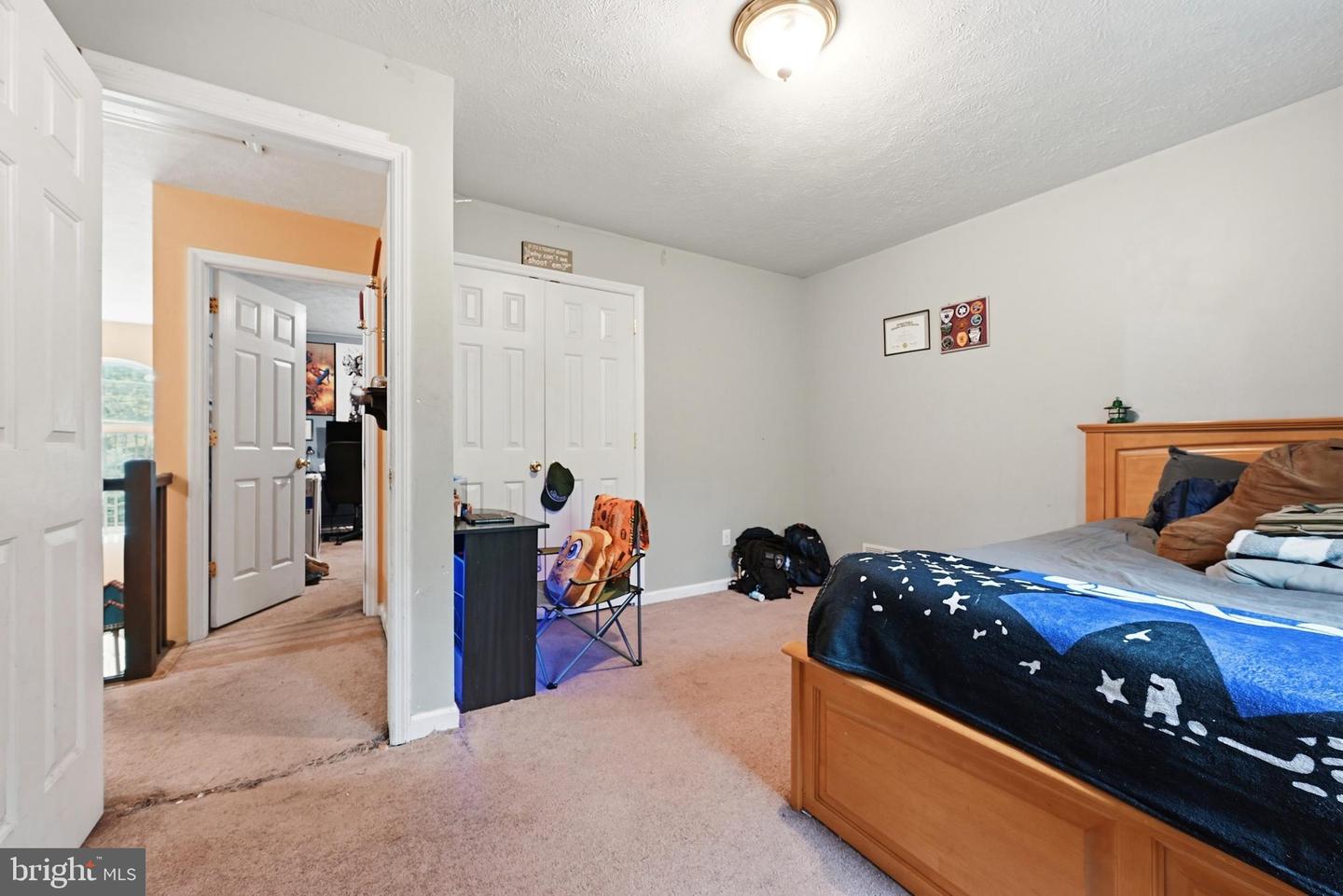110 Aaron Dr Property Photo 30