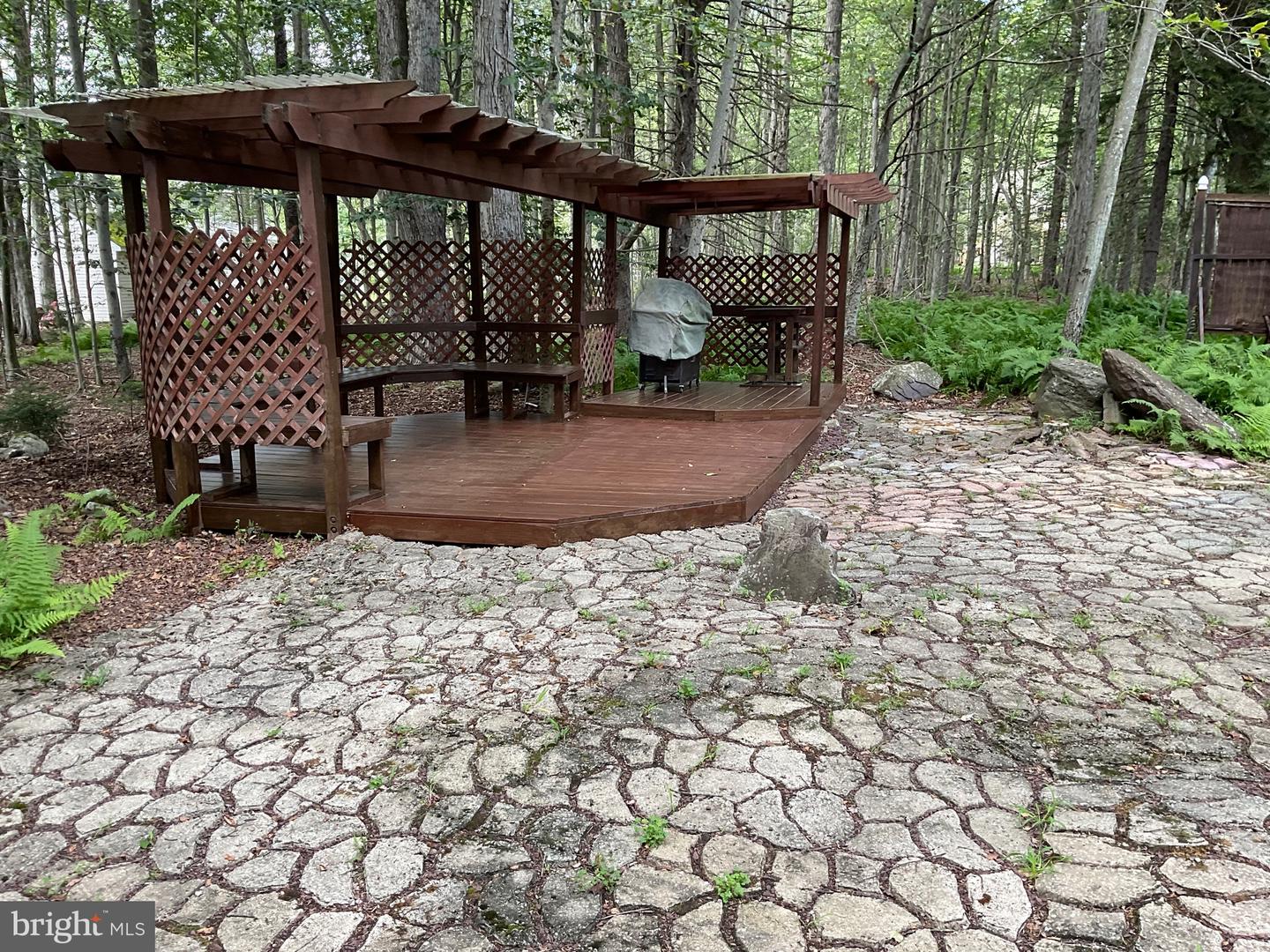 360 Arapaho Dr Property Photo 6