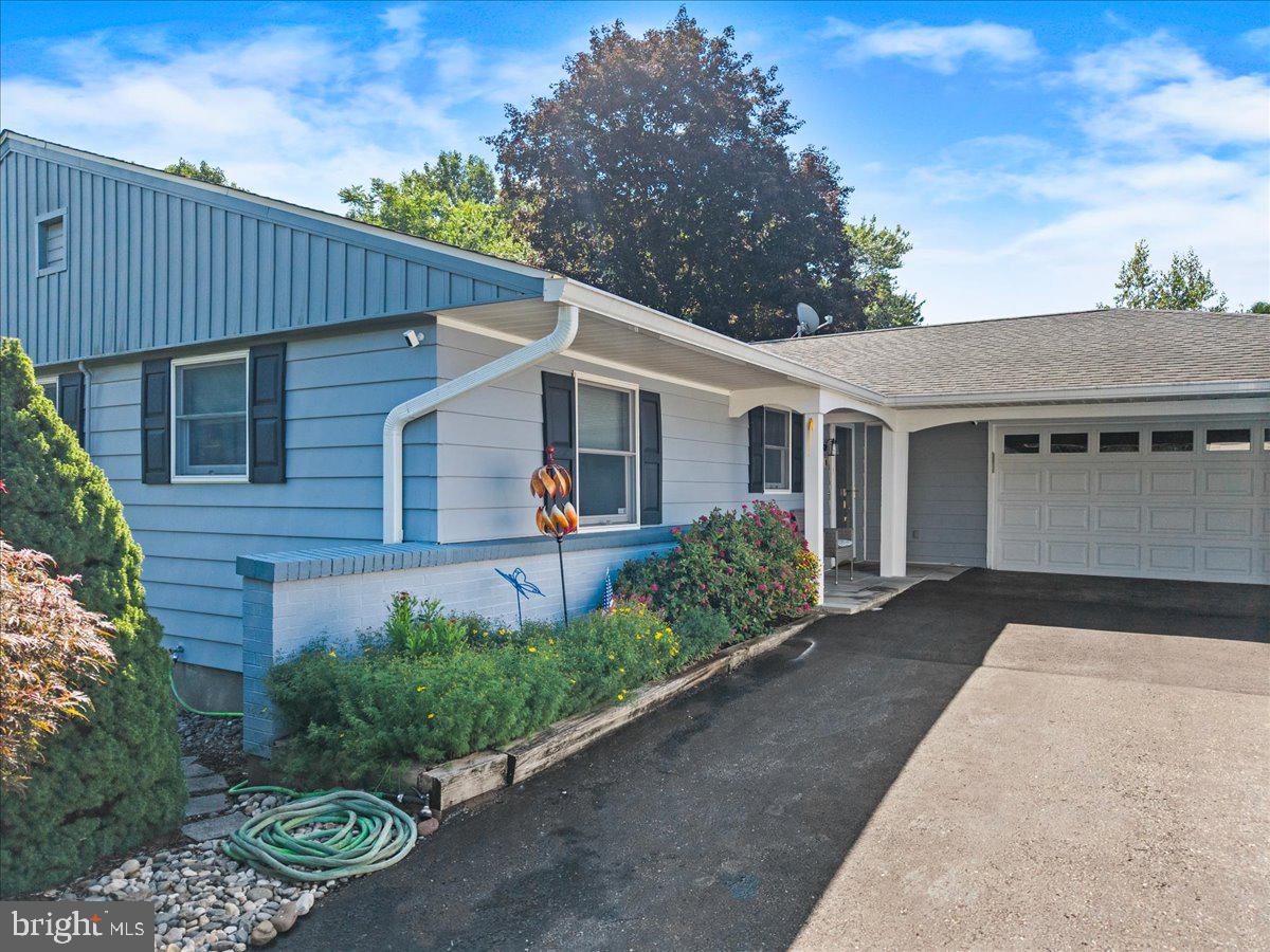 200 Huston Ave Property Photo 4