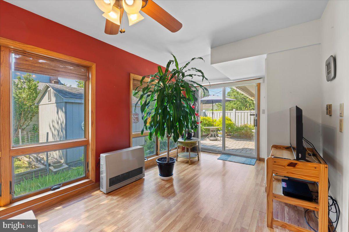 200 Huston Ave Property Photo 16