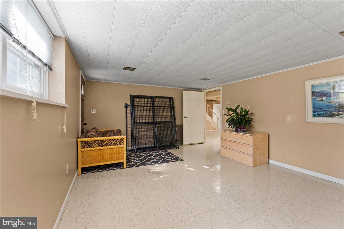 200 Huston Ave Property Photo 33