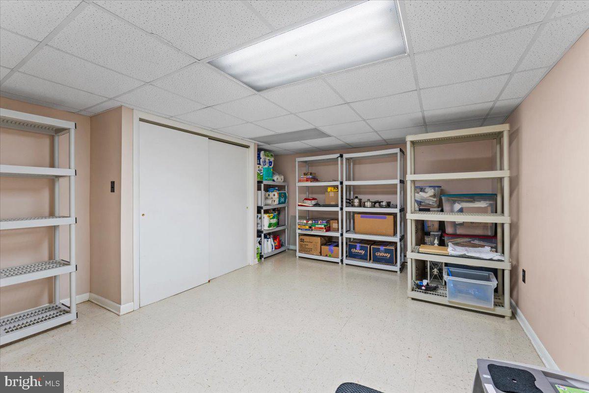 200 Huston Ave Property Photo 35