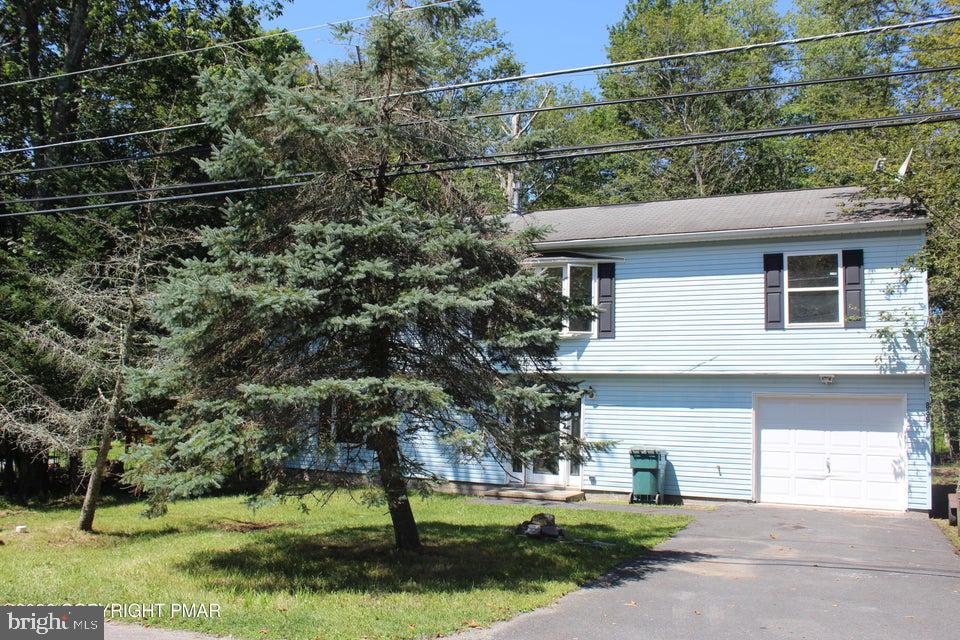 889 Country Place Dr Property Photo 2