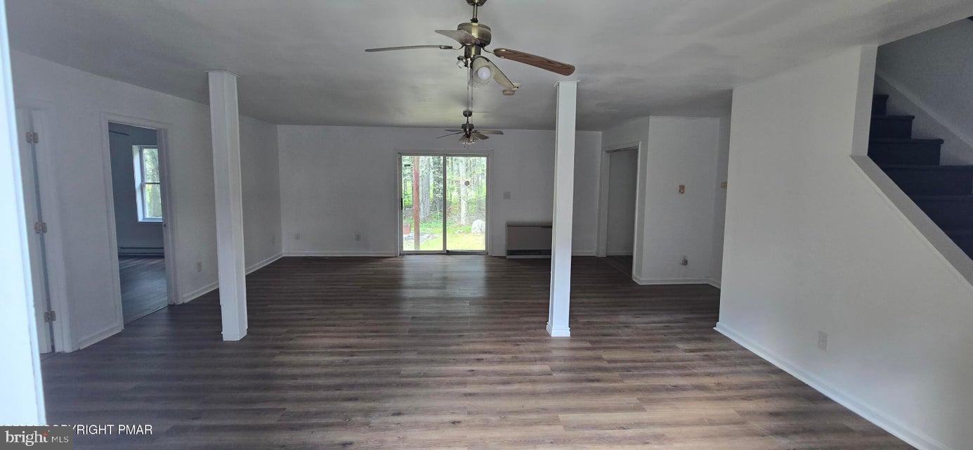 889 Country Place Dr Property Photo 3