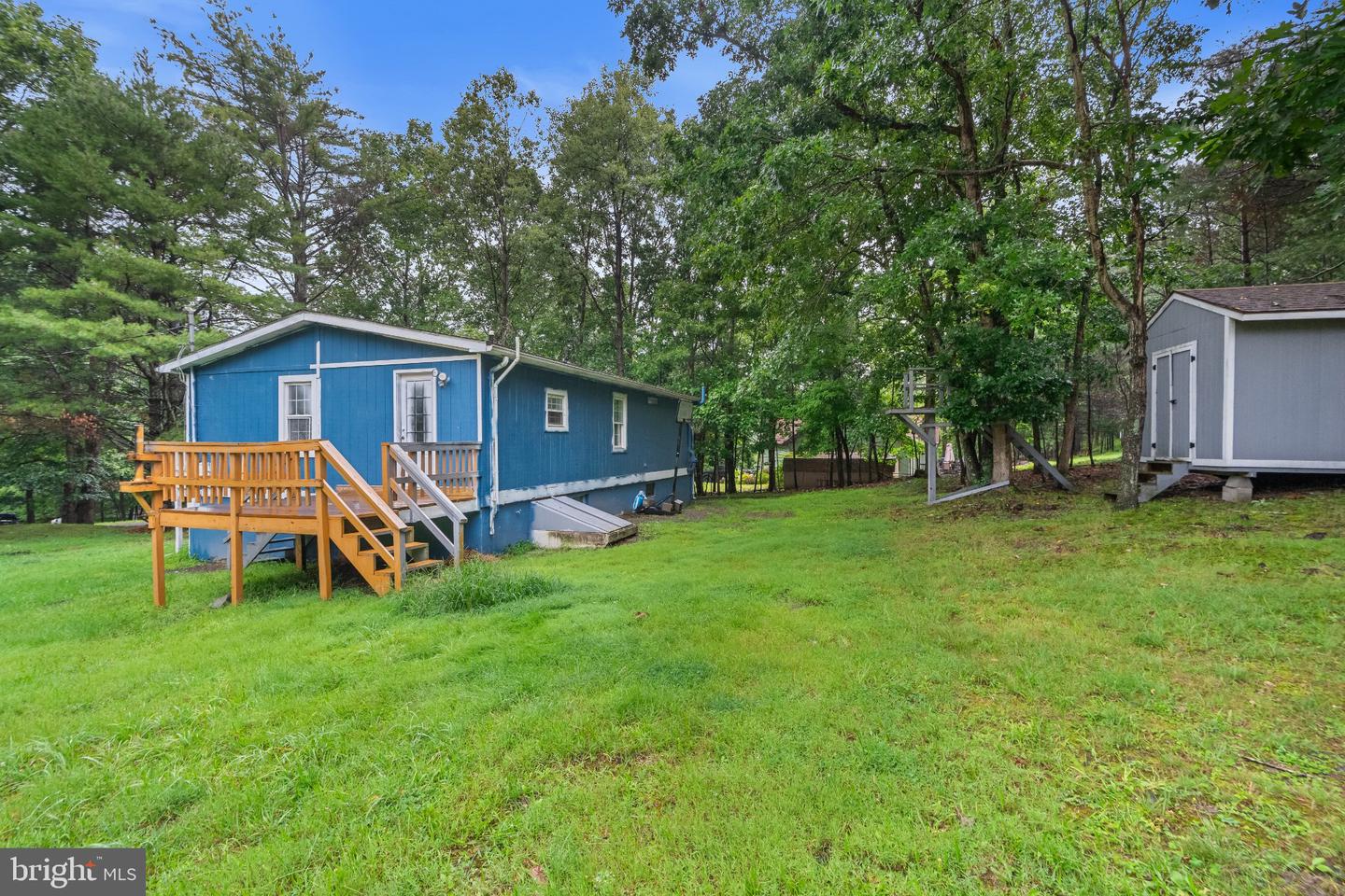 2037 Forest Lake Dr Property Photo 10