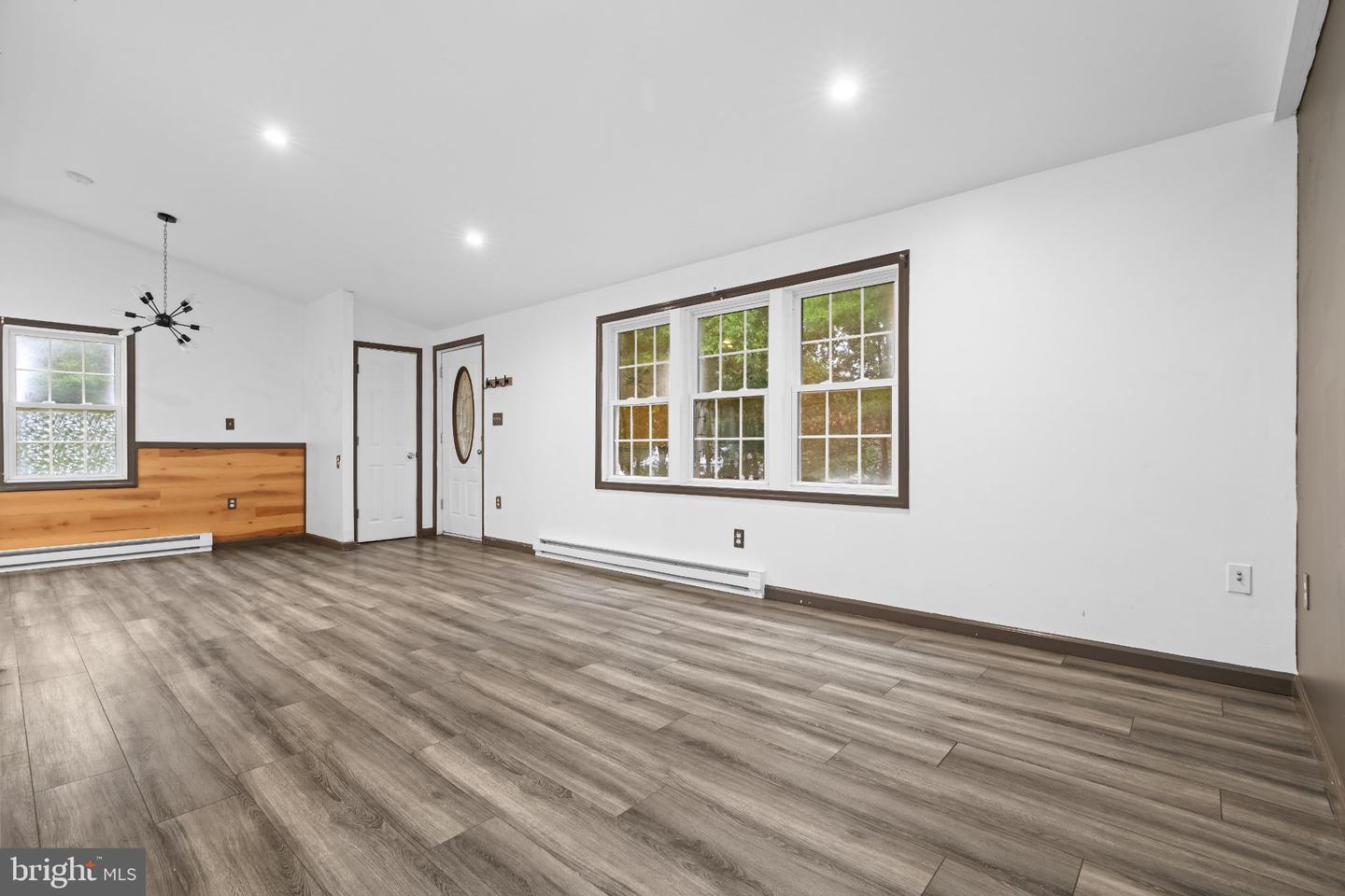 2037 Forest Lake Dr Property Photo 14