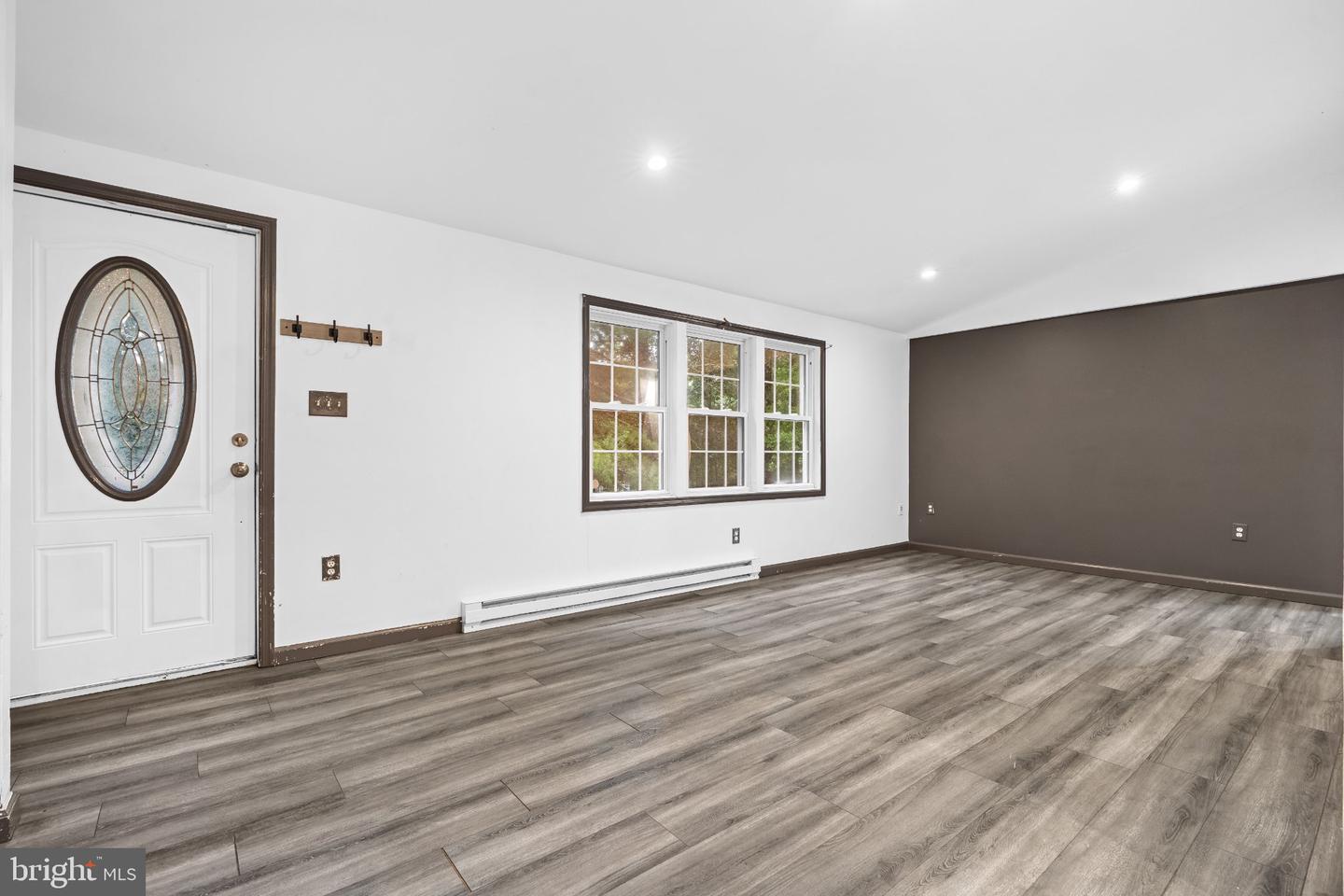 2037 Forest Lake Dr Property Photo 15