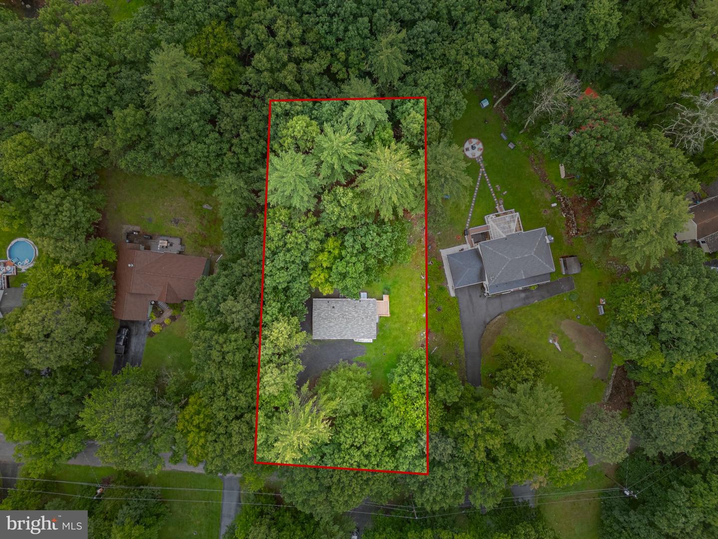 2037 Forest Lake Dr Property Photo 46