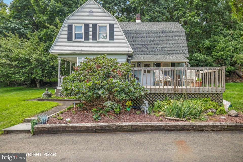 926 Acker Rd Property Photo 6