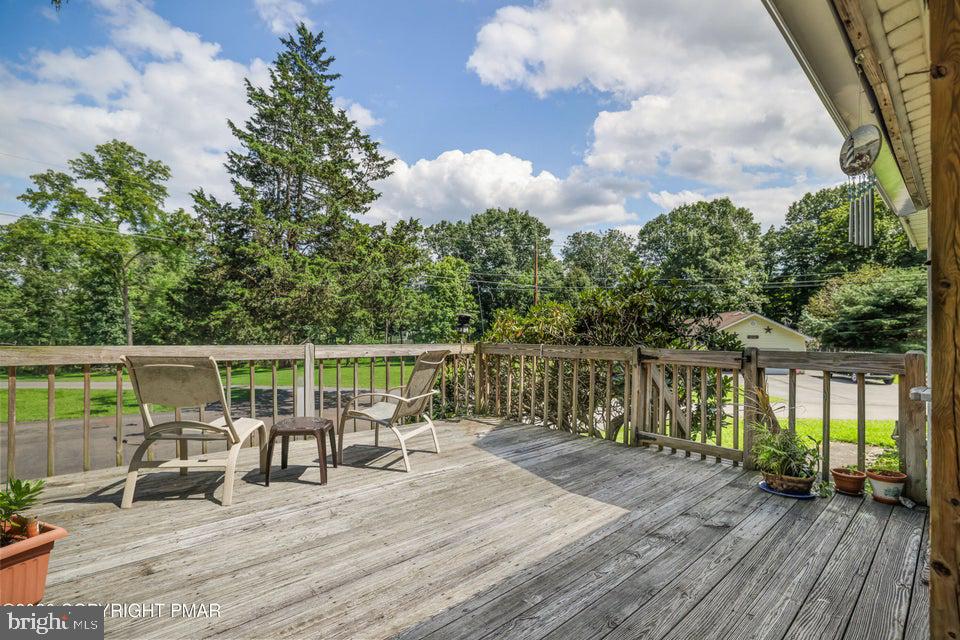 926 Acker Rd Property Photo 11