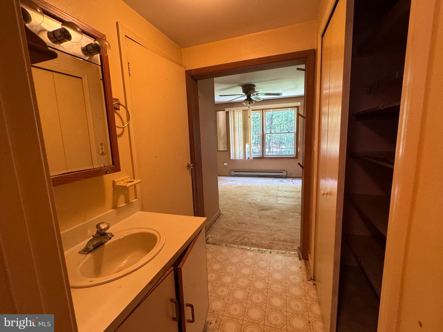 629 Carney Rd Property Photo 20