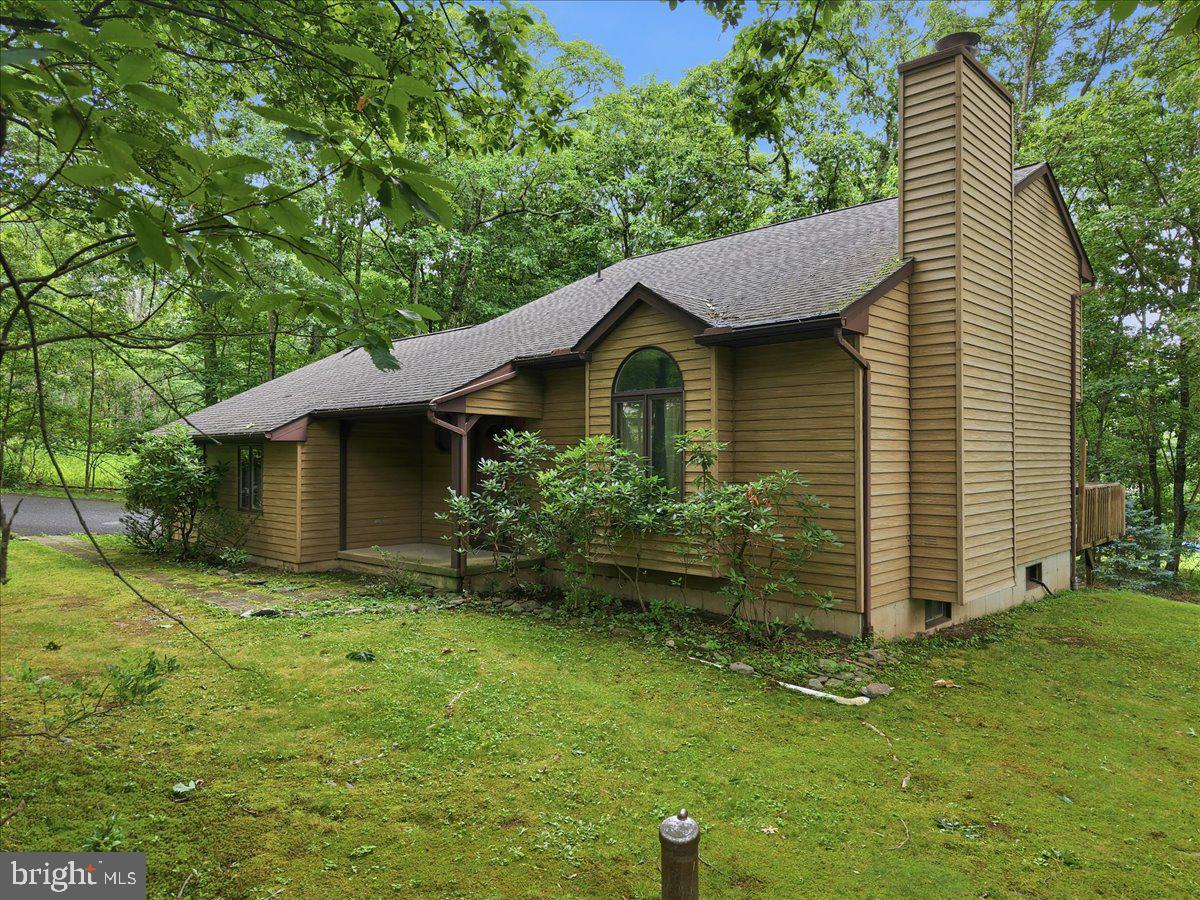 408 Longview Dr Property Photo 3