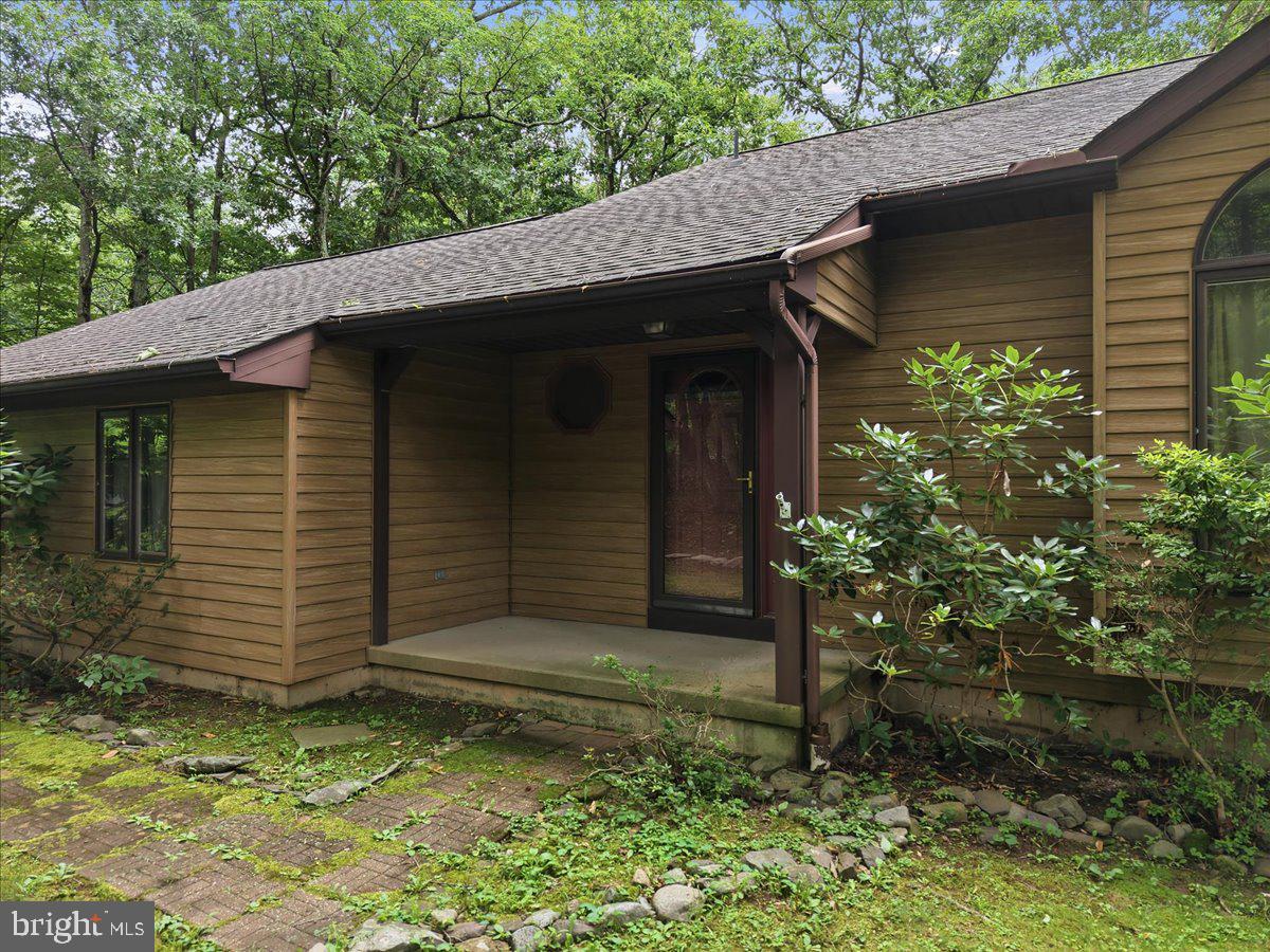 408 Longview Dr Property Photo 5